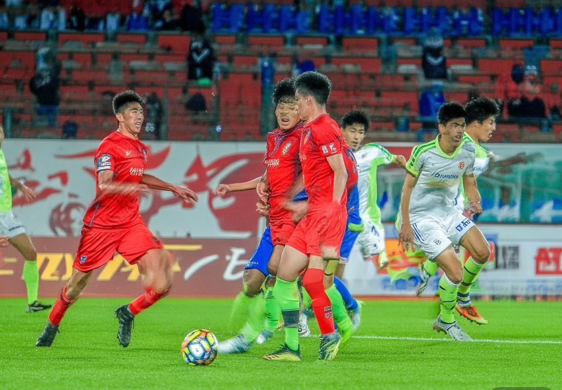 北京理工VS大连千兆：黑马对决与战术解析(图3)