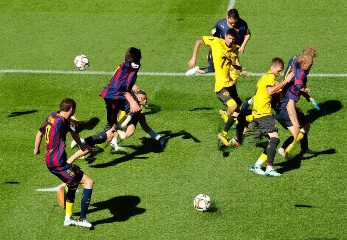 巴塞罗那VS多特蒙德：欧冠巅峰对决，战术与状态对决解析(图4)